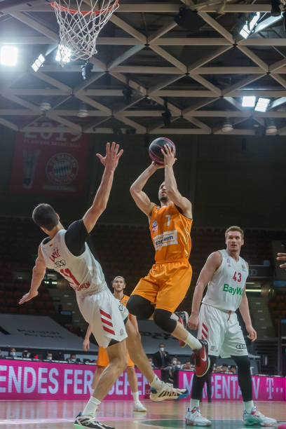 对手实力不 对手实力不