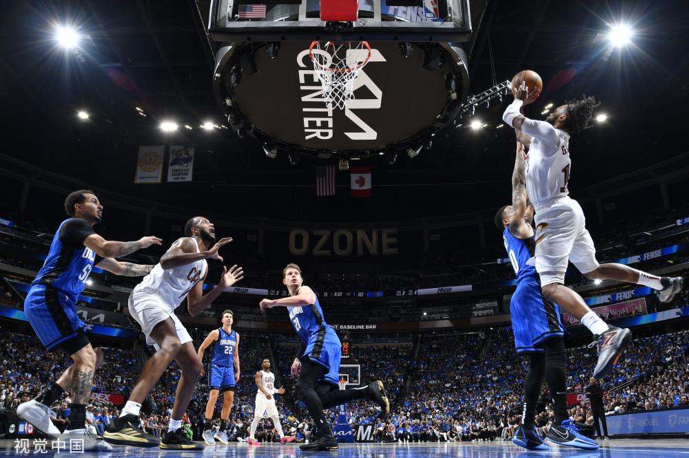 的又一次突 的又一次突