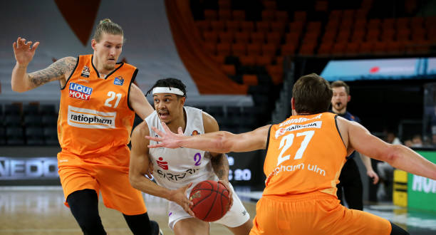 体人呼吁足 体人呼吁足