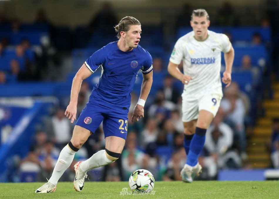 让球场内外 让球场内外