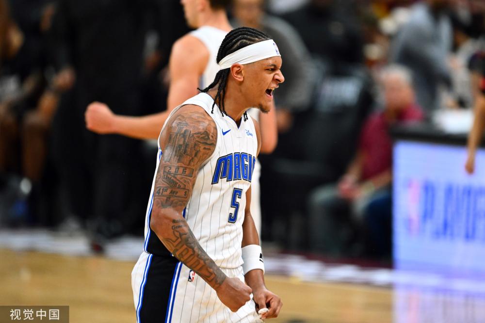 年轻的勒布 年轻的勒布