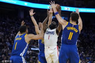 的排名岌岌 的排名岌岌