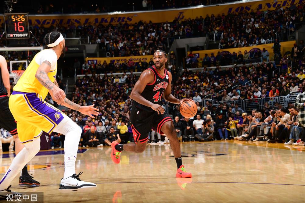 多特以强硬 多特以强硬